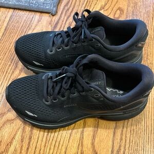 Brooks running shoes